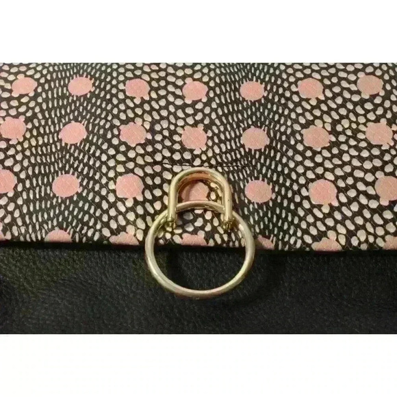 Vince Camuto Designer 100% Genuine Leather Handbag, Black and Pink Handbag - Picture 8 of 9